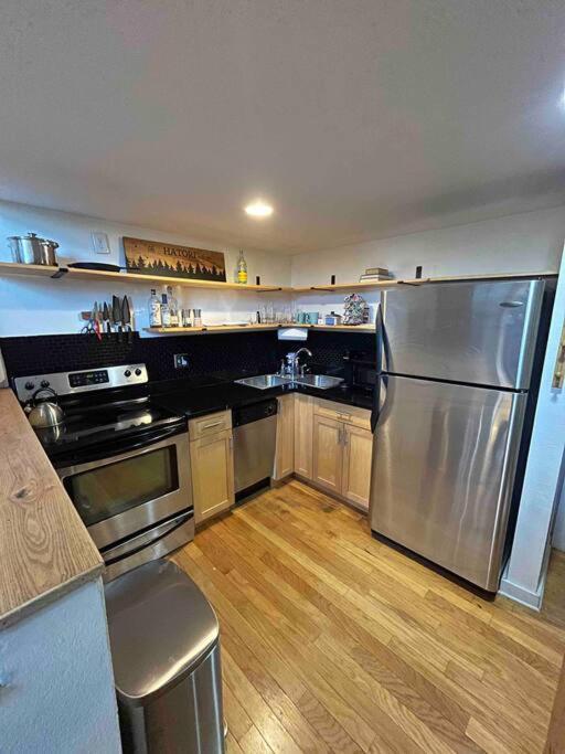 Affordable & Chic Rino/Lodo/Dtown Loft- Walkable Apartment เดนเวอร์ ภายนอก รูปภาพ